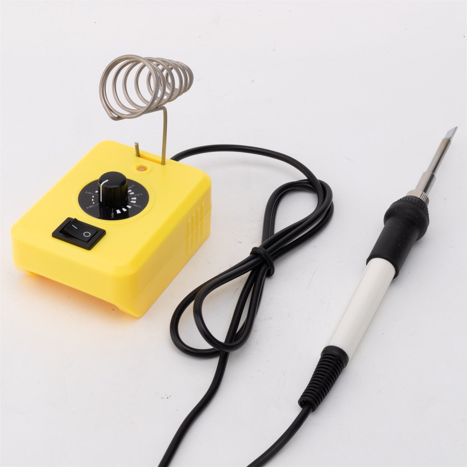 デウォルト 18V リチウムイオンバッテリー T12 OLE - Soldering Station T12 Oled のレビューと価格